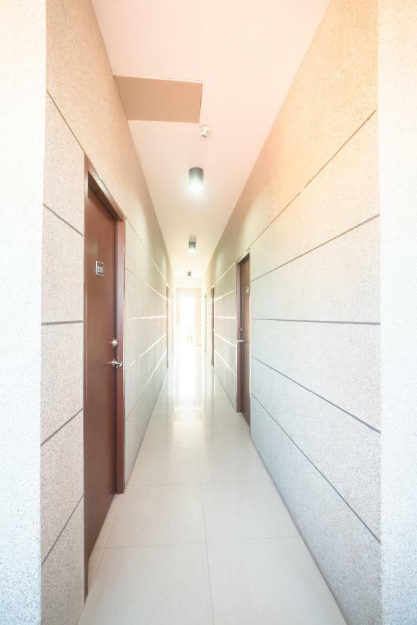 Oyo 197 Sunny Point Hotel Davao Exterior photo