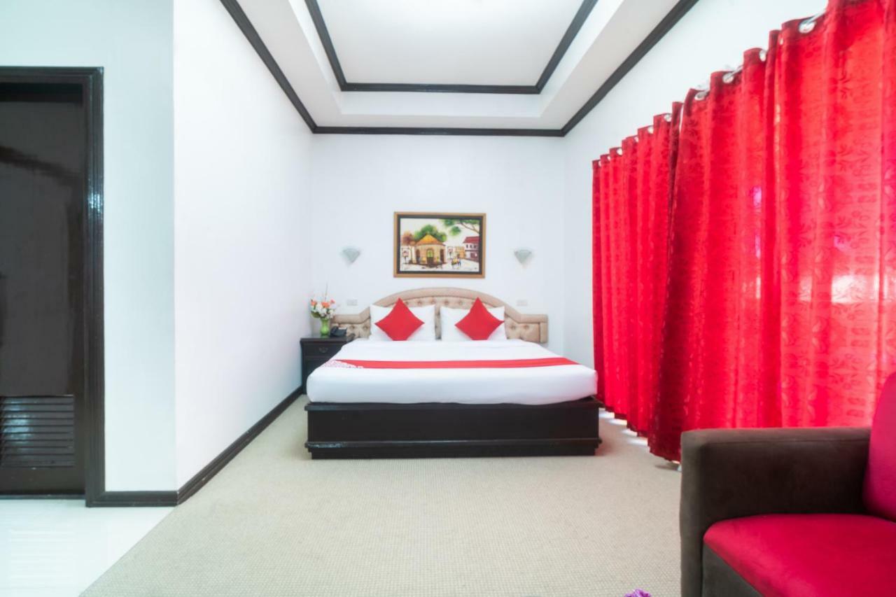 Oyo 197 Sunny Point Hotel Davao Exterior photo